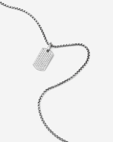 Aurora Pavé zilverkleurig ketting met rechthoekige hanger en fonkelende zirkonia, handgemaakte luxe heren sieraden.